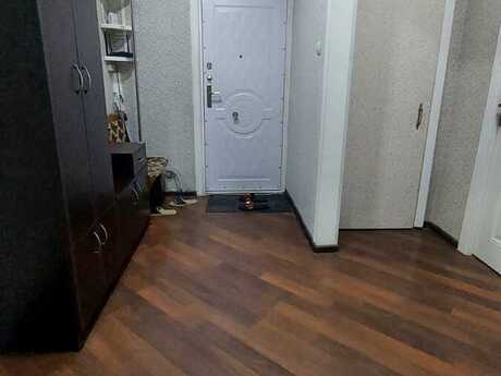 Əhmədlidə 3 otaqlı köhnə tikili mənzil satılır, 75 m², 195 000 AZN, şəkil 3 / 12