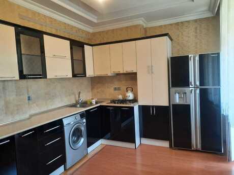 3-room apartment for rent, 135 m², 20 Yanvar: 950 ₼/mo 3