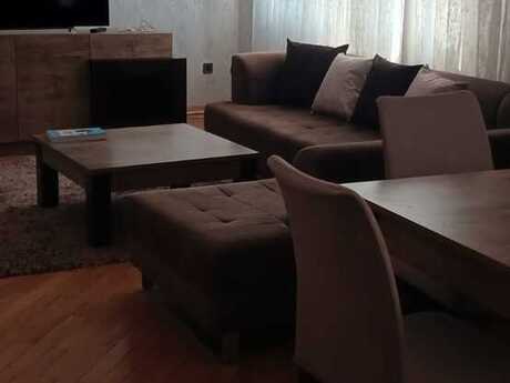 Kirayə 3 otaqlı mənzil, 130 m², 8 Noyabr: 1 100 ₼/ay 2