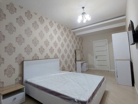 Kirayə 2 otaqlı mənzil, 110 m², Gənclik: 1 000 ₼/ay 3