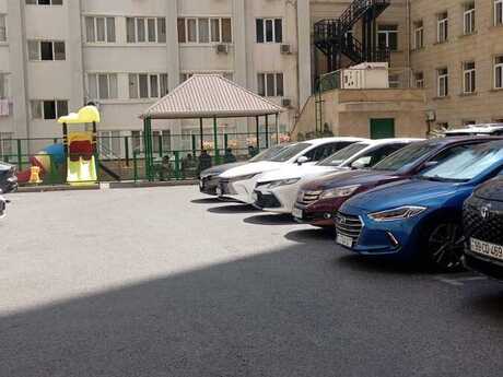 Kirayə 4 otaqlı mənzil, 181 m², Nizami: 2 000 ₼/ay 3