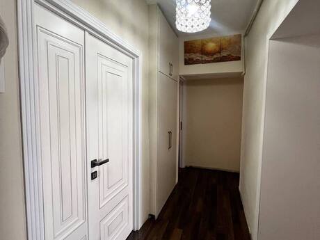 3-комнатная квартира, 80 м², 8-ci mikrorayon: 220 000 ₼ 3