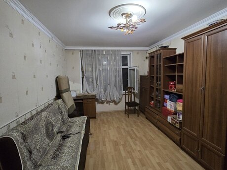 Объявление №6462169 - Баку, м. Элмляр Академиясы, 3-комн., 65 м², 2/5 этаж