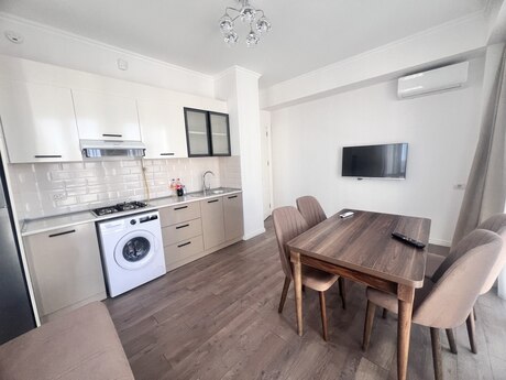 Kirayə 2 otaqlı mənzil, 65 m², İnşaatçılar: 700 ₼/ay 4