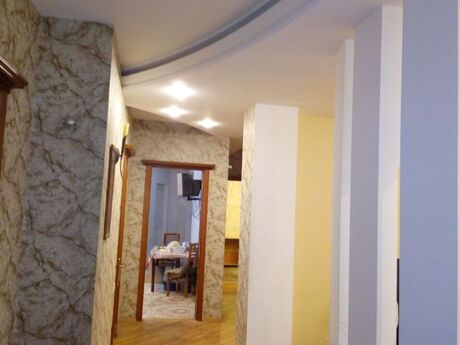 3 otaqlı mənzil, 140 m², 28 May: 350 000 ₼ 3