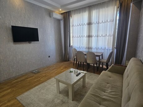 1-room apartment for rent, 50 m², Azadlıq Prospekti: 650 ₼/mo 2