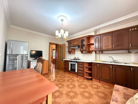 3-комнатная квартира, 100 м², Şah İsmayıl Xətai: 310 000 ₼ 5