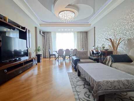 3-комнатная квартира, 145 м², Nəriman Nərimanov: 490 000 ₼ 3