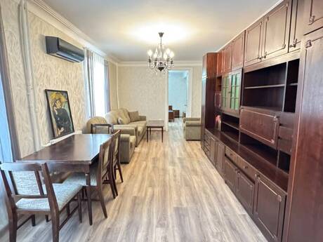 Kirayə 2 otaqlı mənzil, 50 m², İçəri Şəhər: 1 000 ₼/ay 3