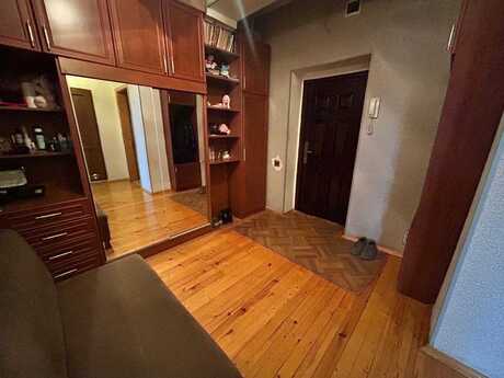 2-room apartment, 80 m², 8-ci kilometr: 200 000 ₼ 2