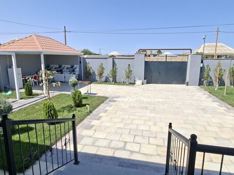4 otaqlı həyət evi, 110 m², Zirə: 135 000 ₼ 2