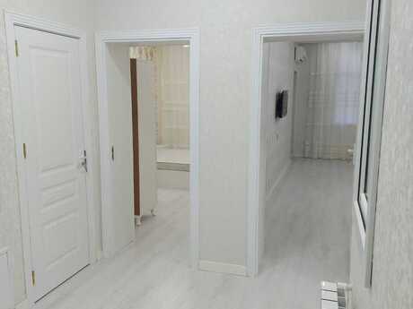 Аренда: 2-комнатная квартира, 75 м², Xalqlar Dostluğu: 650 ₼/мес 5