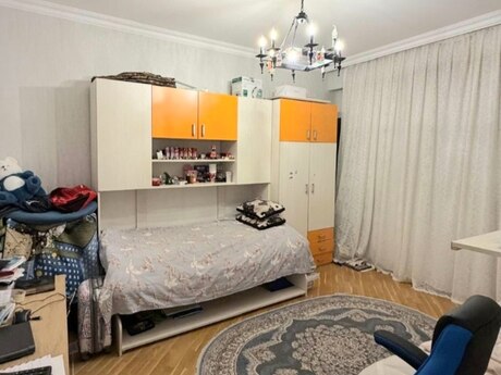 3 otaqlı mənzil, 70 m², 28 May: 305 000 ₼ 3