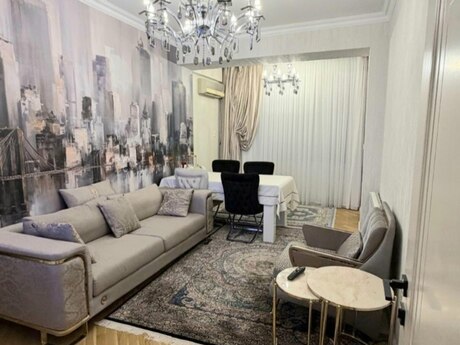 3 otaq · 70 m² · 8/12 mərtəbə, 28 May