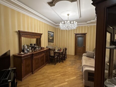 Elan №6463369 - Bakı, Nəriman Nərimanov m., 3 otaqlı, 78 m², 3/5 mərtəbə