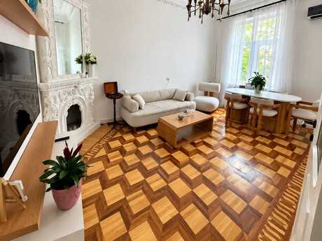 3 otaqlı mənzil, 70 m², Nəsimi: 275 000 ₼ 2