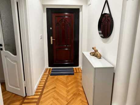 Elan №6462723 - Bakı, Nəsimi r., 3 otaqlı, 70 m², 2/5 mərtəbə