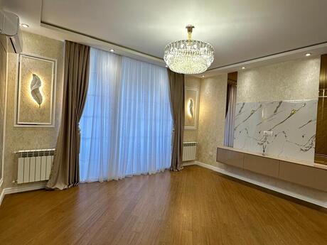 3-комнатная квартира, 108 м², 28 May: 390 000 ₼ 4