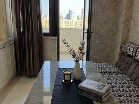 Kirayə 2 otaqlı mənzil, 96 m², Gənclik: 1 200 ₼/ay 3