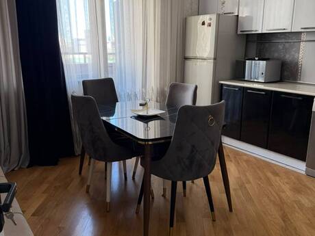 Kirayə 2 otaqlı mənzil, 90 m², Nərimanov: 1 200 ₼/ay 5