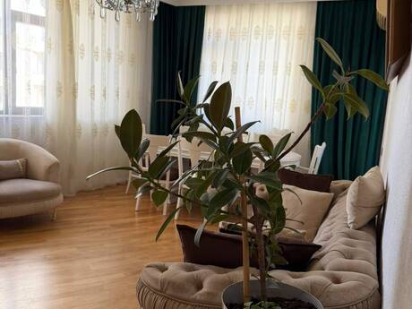 Kirayə 2 otaqlı mənzil, 90 m², Nərimanov: 1 200 ₼/ay 3
