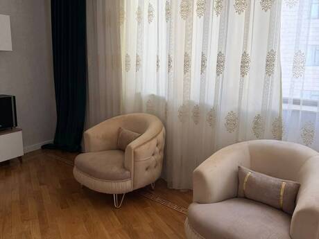 Kirayə 2 otaqlı mənzil, 90 m², Nərimanov: 1 200 ₼/ay 4
