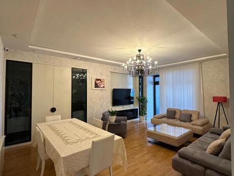 4 otaqlı mənzil, 178 m², Grand Hayat: 585 000 ₼ 2