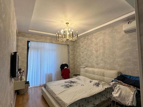 4 otaqlı mənzil, 178 m², Grand Hayat: 585 000 ₼ 4
