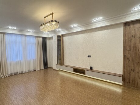 3 otaqlı mənzil, 136 m², Neftçilər: 352 000 ₼ 5