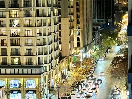 Elan №6462798 - Bakı, Nəsimi r., 4 otaqlı, 193 m², 9/20 mərtəbə