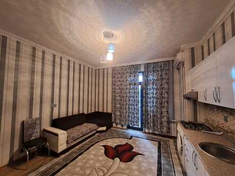 Объявление №6462801 - Баку, м. Кара Караев, 2-комн., 56 м², 3/16 этаж