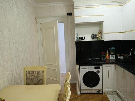 İnşaatçılarda 3 otaqlı yeni tikili mənzil satılır, 120 m², 350 000 AZN, şəkil 4 / 12
