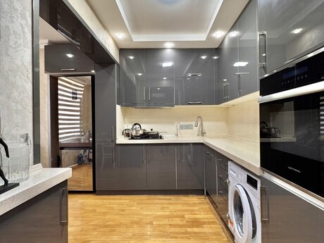 4 otaqlı mənzil, 110 m², Nərimanov: 320 000 ₼ 4