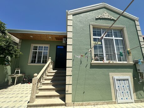 4 otaqlı həyət evi, 100 m², Binə: 80 000 ₼ 2