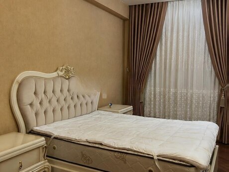 Kirayə 3 otaqlı mənzil, 120 m², Neftçilər: 1 200 ₼/ay 5