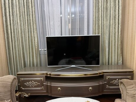 Kirayə 3 otaqlı mənzil, 120 m², Neftçilər: 1 200 ₼/ay 4