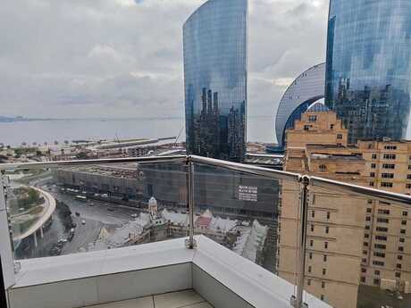 Elan №6462947 - Bakı, Nəsimi r., 3 otaqlı, 135 m², 21/22 mərtəbə