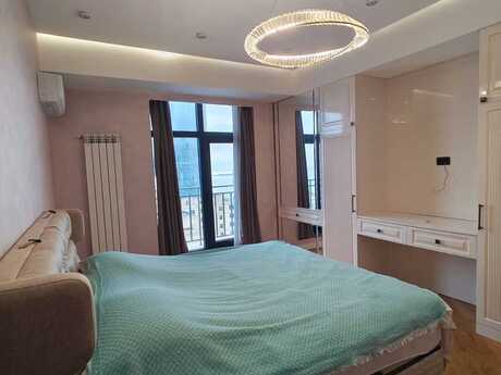 Kirayə 3 otaqlı mənzil, 135 m², TAC Residence: 3 200 ₼/ay 5