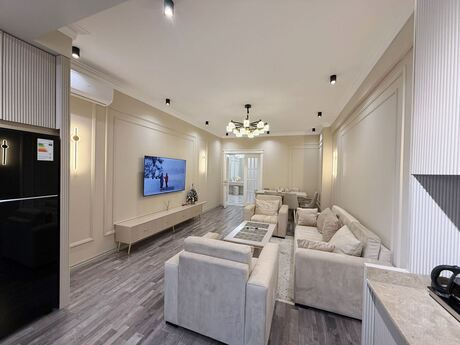 2-комнатная квартира, 98 м², Gənclik: 390 000 ₼ 4