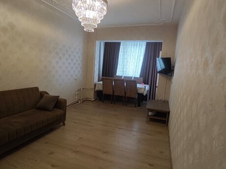 3 rooms · 85 m² · floor 8/9, Əhmədli