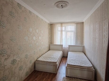 Kirayə 3 otaqlı mənzil, 80 m², İnşaatçılar: 700 ₼/ay 5