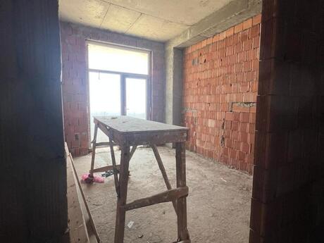 2 otaqlı mənzil, 84 m², Qaraçuxur: 110 000 ₼ 5