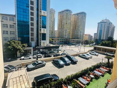 Elan №6463332 - Bakı, Nizami m., 2 otaqlı, 60 m², 3/5 mərtəbə