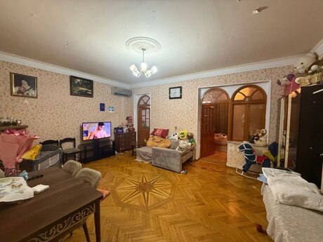 3 otaqlı mənzil, 80 m², Bakıxanov: 139 000 ₼ 2