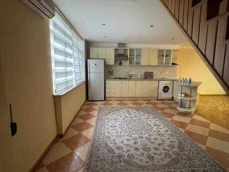 3-комнатная квартира, 95 м², İçəri Şəhər: 364 900 ₼ 3