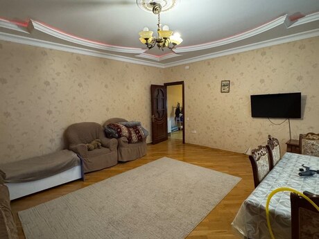 2-room apartment, 90 m², Neftçilər: 210 000 ₼ 3