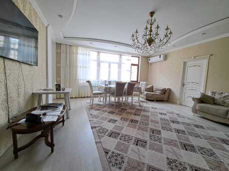 Аренда: 4-комнатная квартира, 105 м², Şah İsmayıl Xətai: 1 000 ₼/мес 2