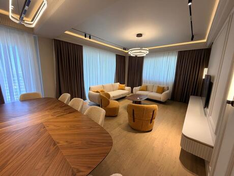 Kirayə 3 otaqlı mənzil, 160 m², Ağ şəhər: 3 500 ₼/ay 4