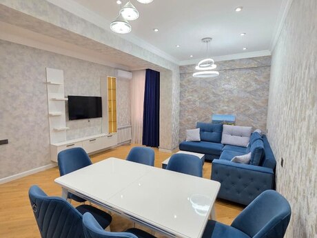 2-room apartment, 58 m², 28 May: 240 000 ₼ 5