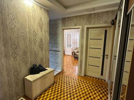 4 otaqlı mənzil, 110 m², İnşaatçılar: 295 000 ₼ 2